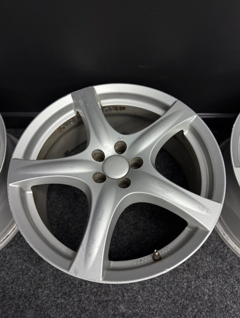 Alu RONAL 5x100 18” 8j et35 - 4