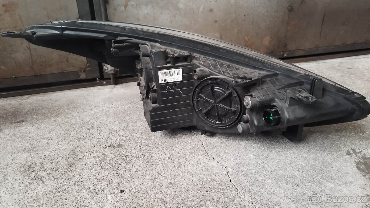 Přední svetla Hyundai i30 - 4