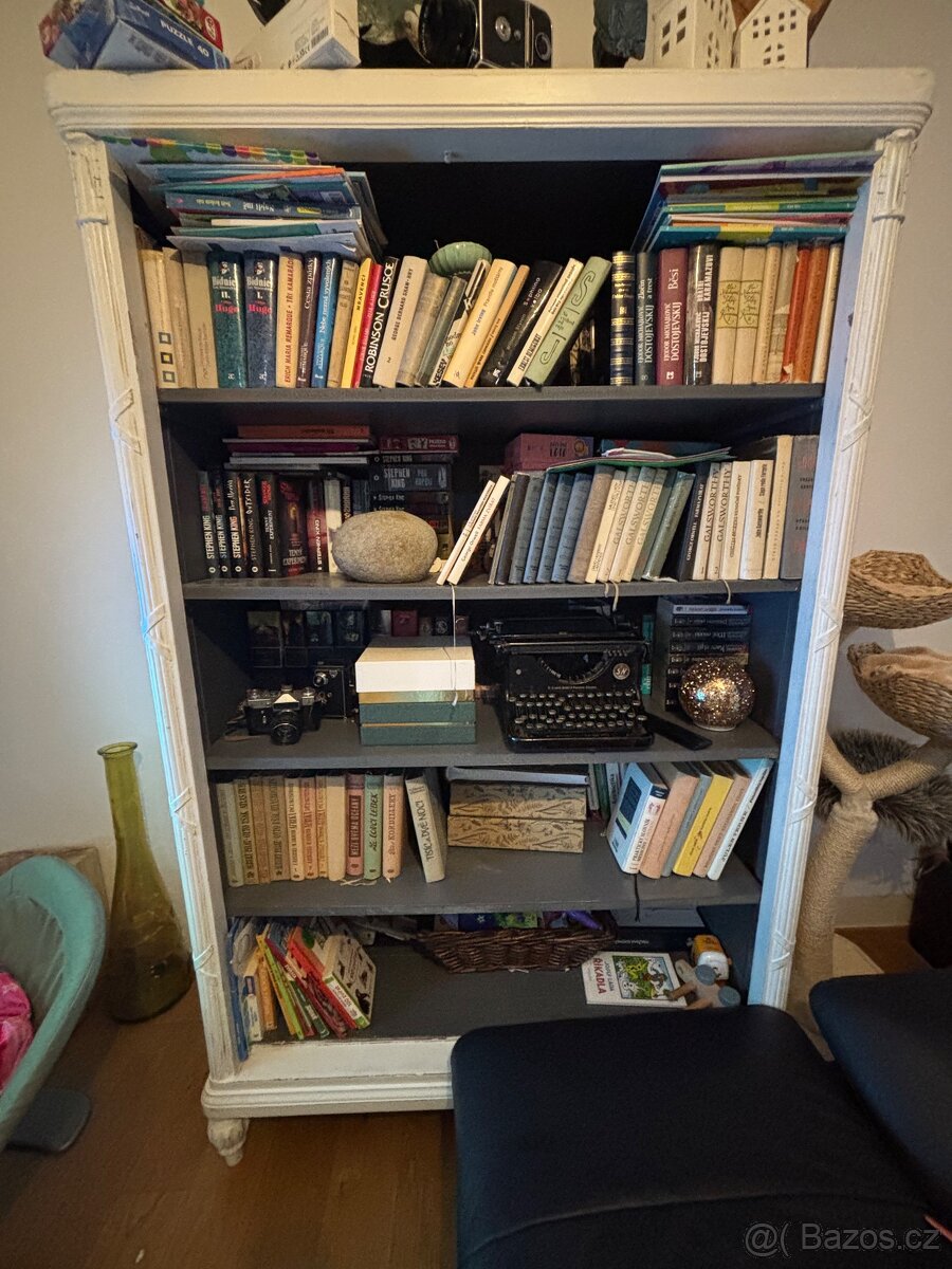 Antik knihovna/regál - 4