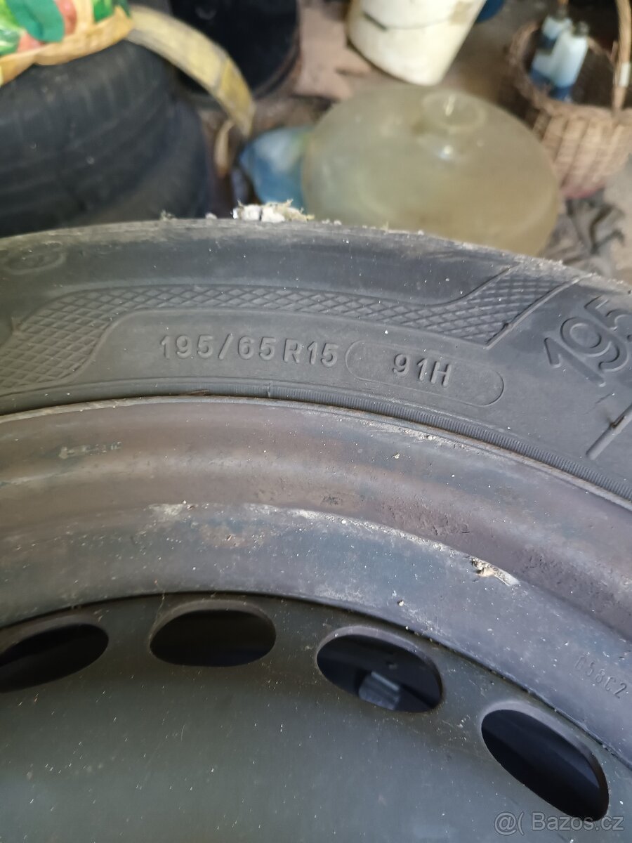 Kola Volkswagen 195 65 15 4 ks - 4