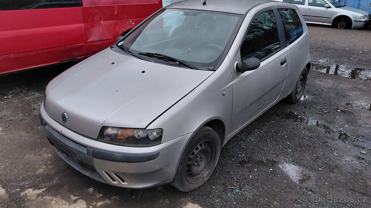 Fiat Punto - 4