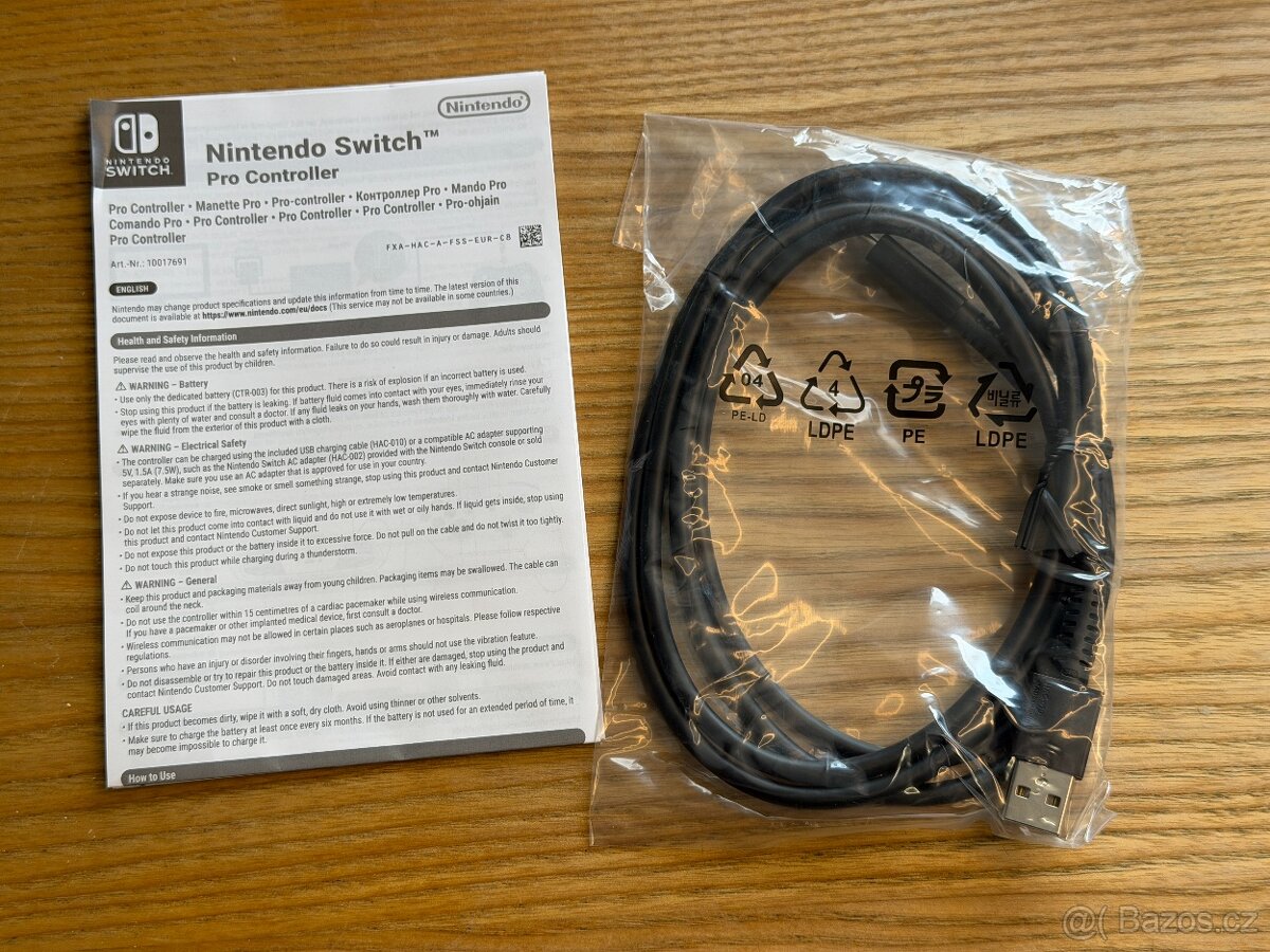 Nintendo Switch Pro Controller - NOVÝ - 4