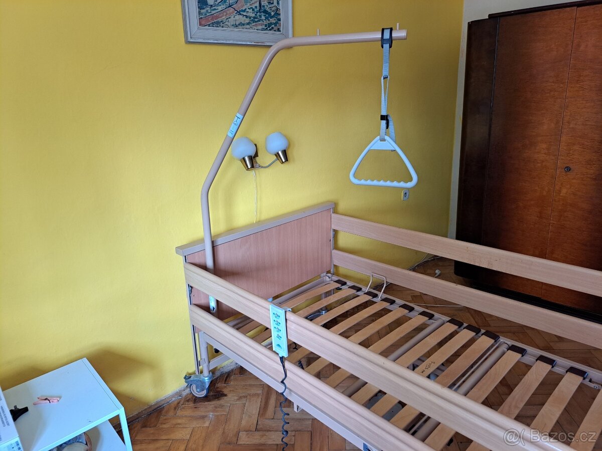 Polohovací elektrická postel - 4