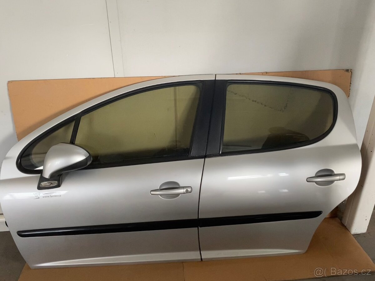 peugeot 207 - 4