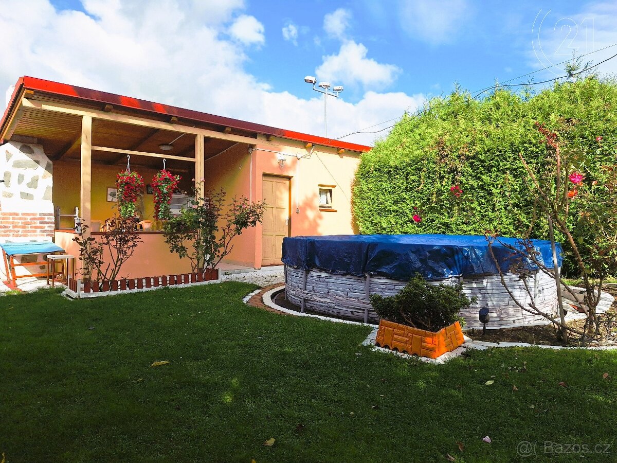 Rodinný dům v centru Staňkova s investičním potenciálem - 4