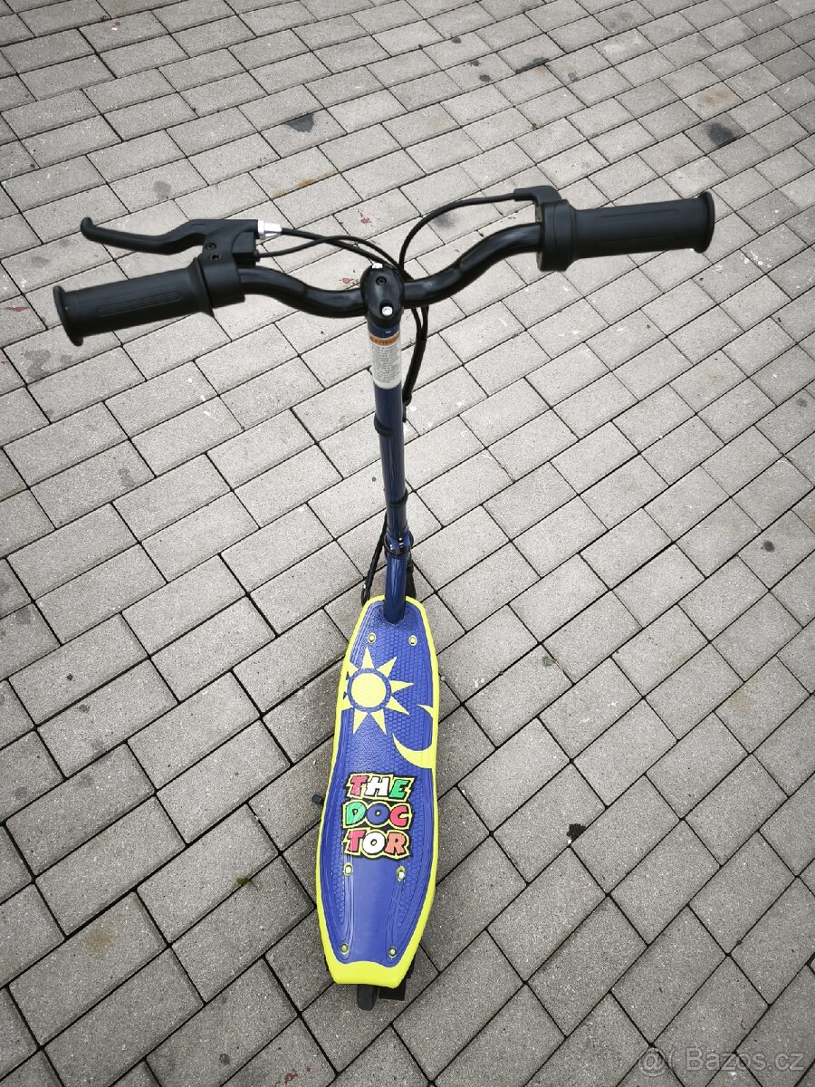 Dětská elektro-koloběžka - 4