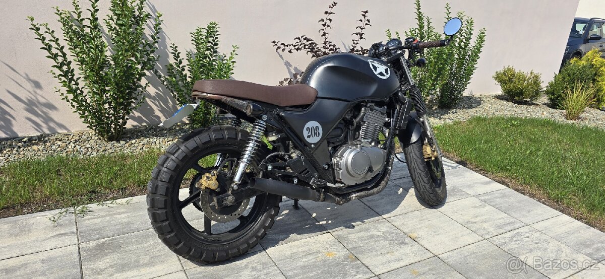Honda CB500 CafeRacer - 4
