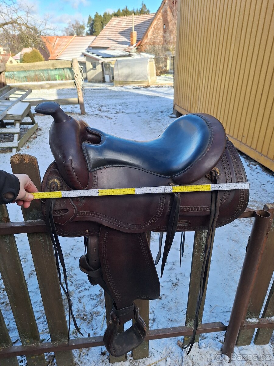 Prodám westernové sedlo 16" - 4