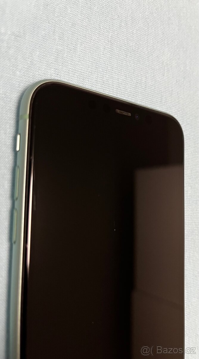 Iphone 11, 64GB ZELENY - 4