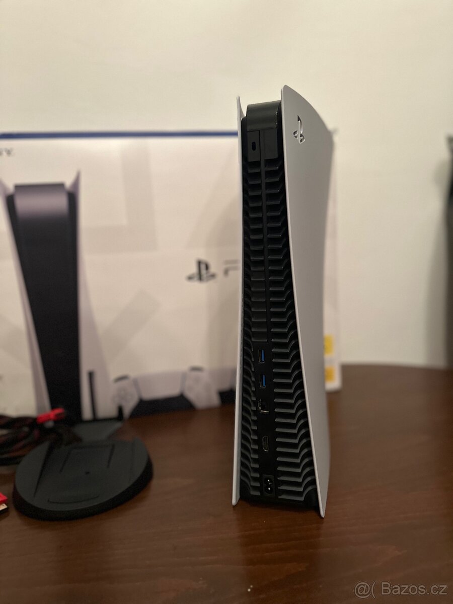 Sony PlayStation 5 z mehanichka - 4