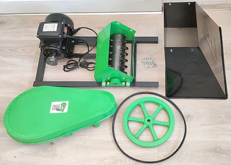 Elektrický drtič ovoce i zeleniny - 4