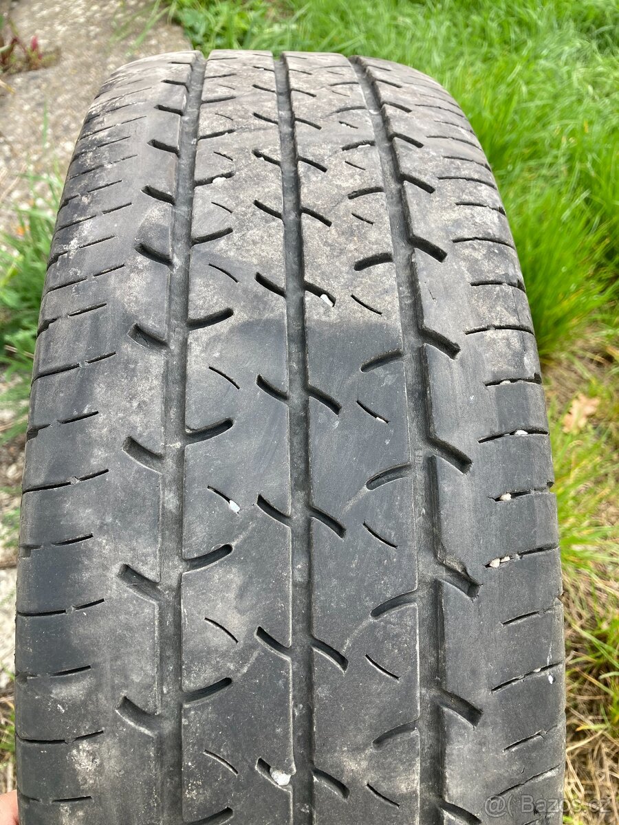 195/70 R 15C komplet Transit - 4
