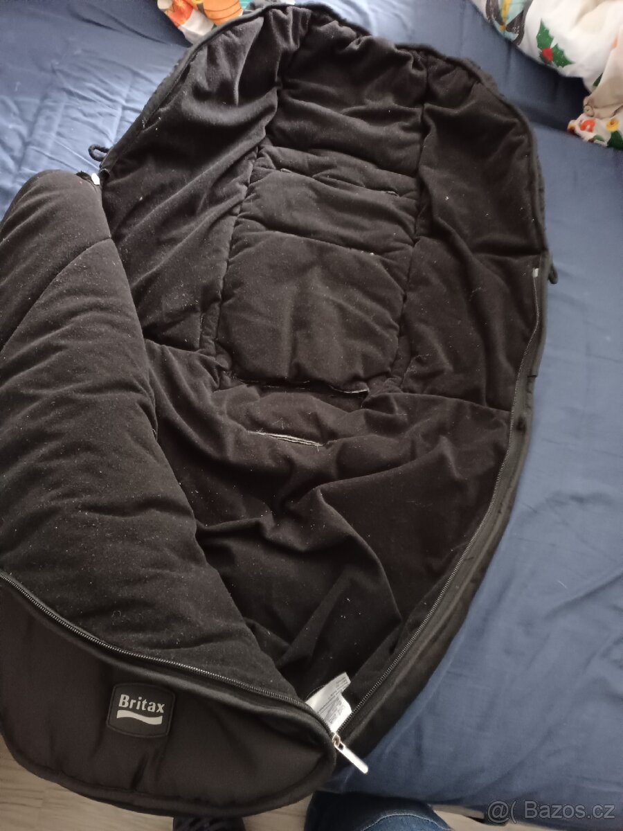 Kočárek Britax + stupátko ke kočárku - 4