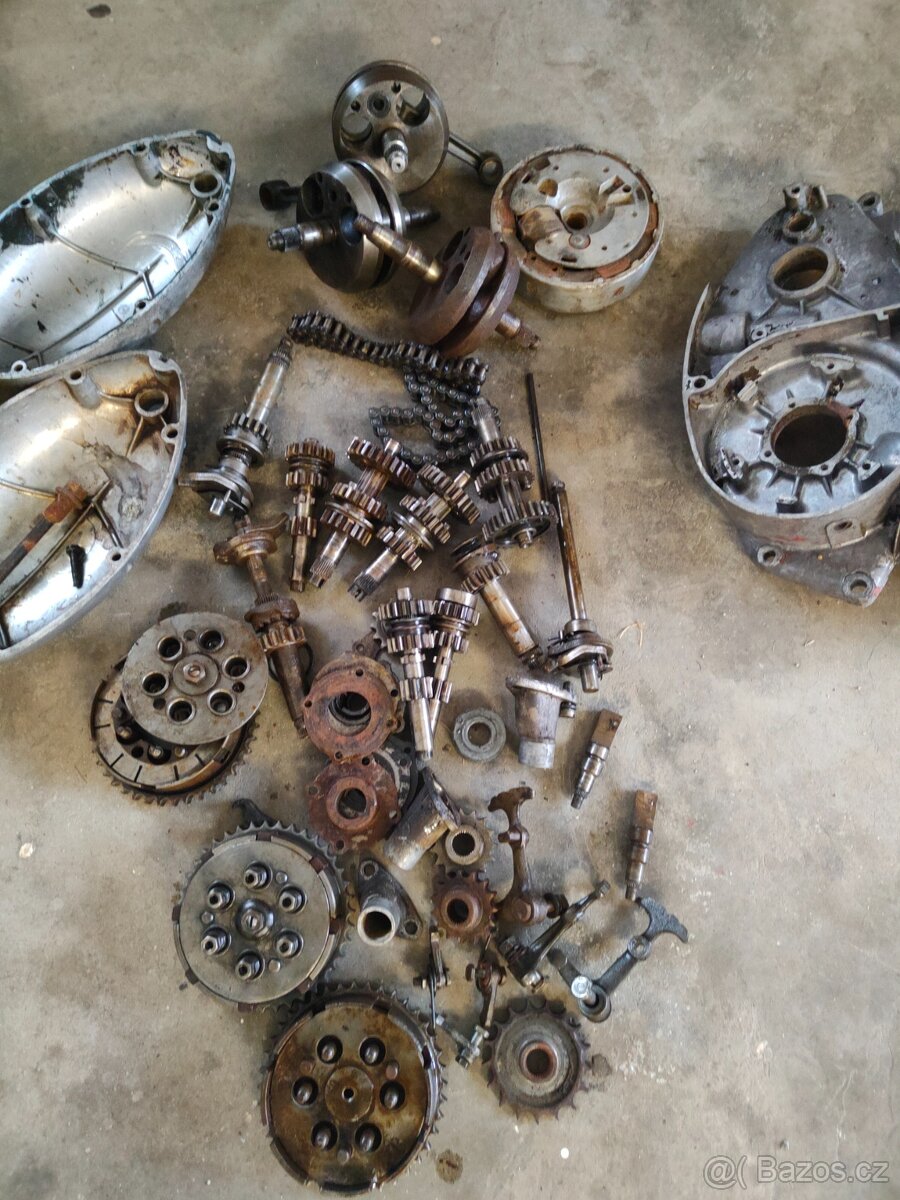 Díly motoru Jawa 250 - 4