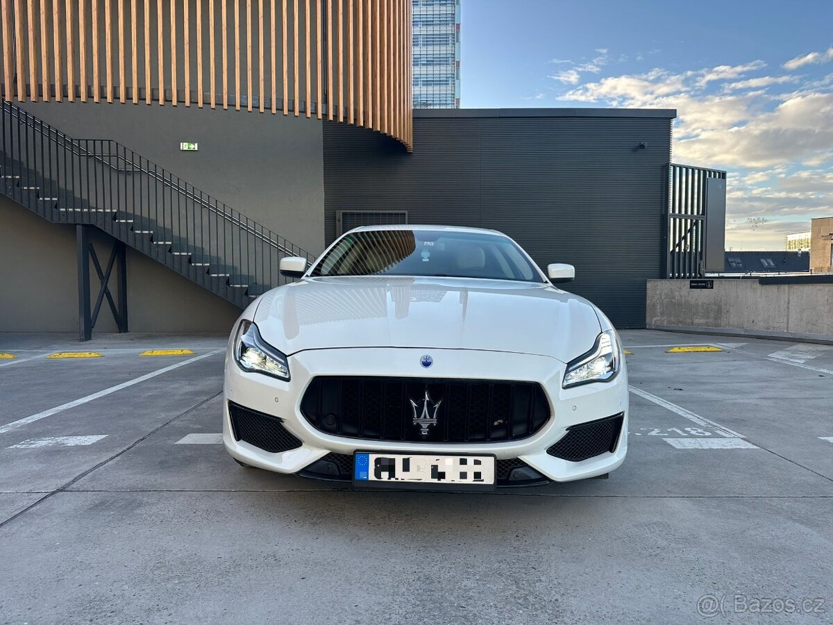 Predám Maserati Quattroporte SQ4 2017 - 4