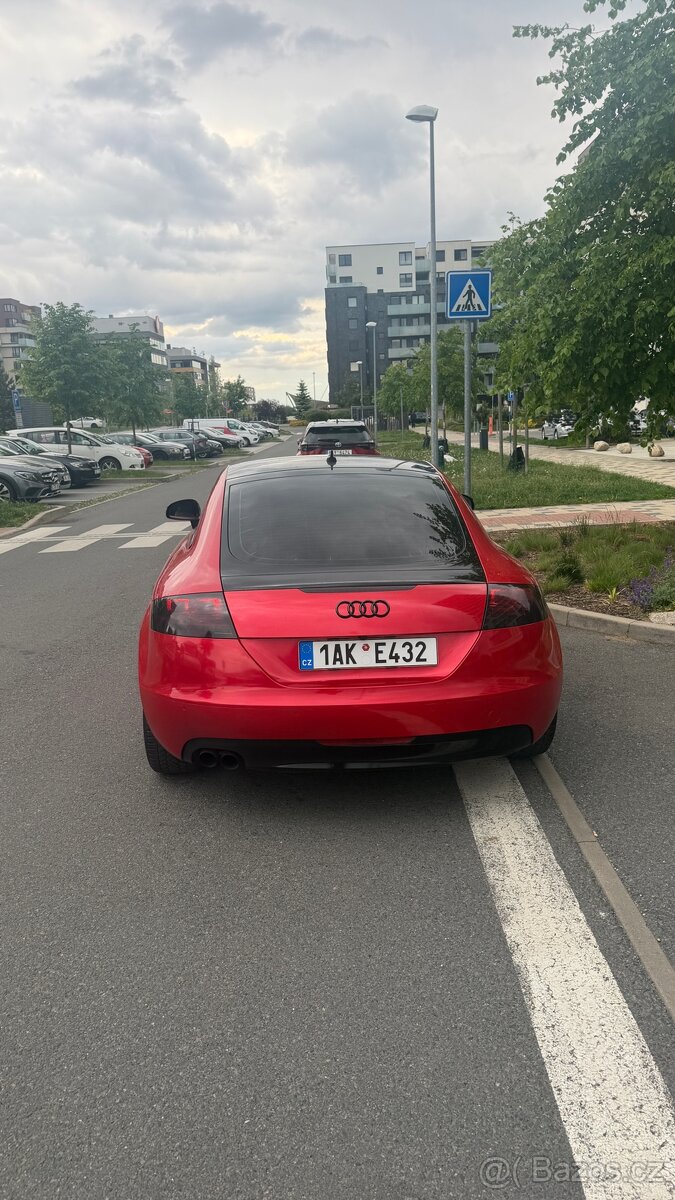 Audi TT 8J 2.0 TFSI (147 kW) - 4