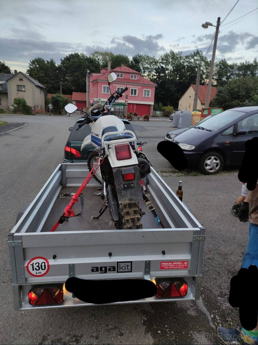 Suzuki DR600 - 4