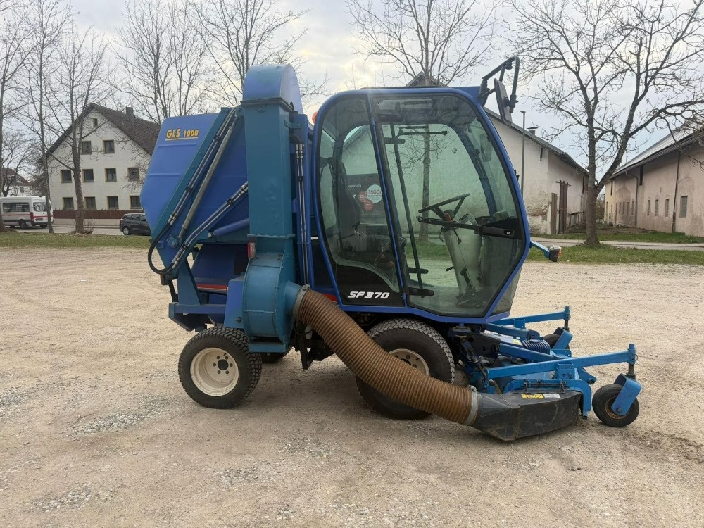Iseki SF 370 - 4
