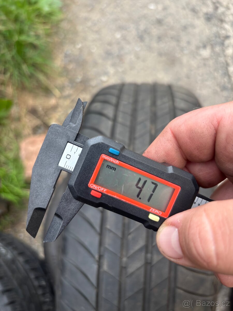 Bridgestone 215/50 R18 Letní pneumatiky - 4