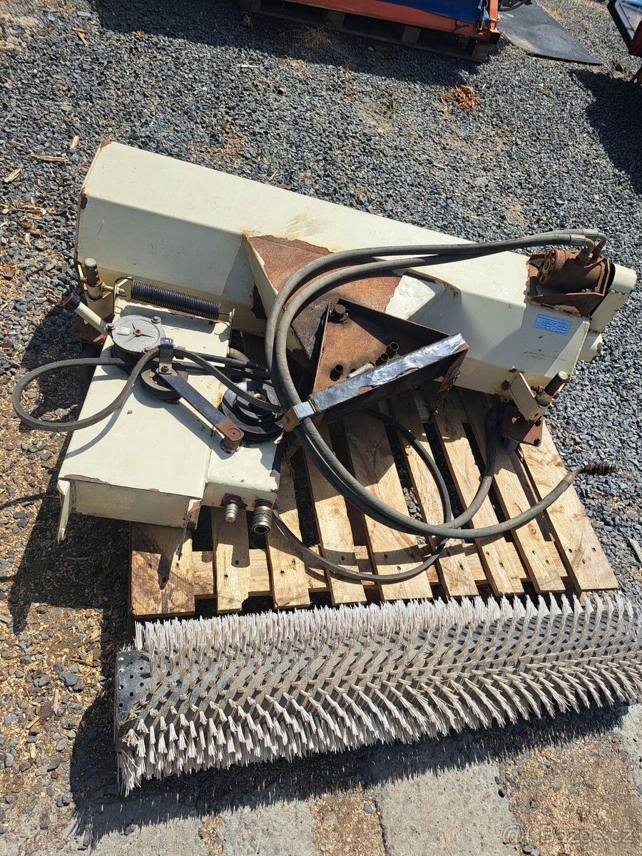 Zametaci kartáč koště pro malotraktor - 4