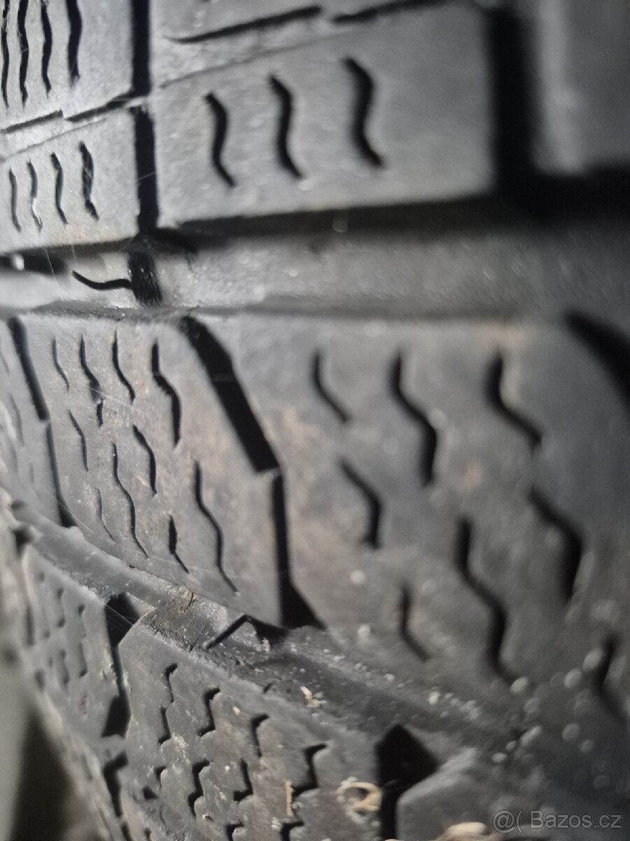 Zimní pneu 205/65 R16C - 4