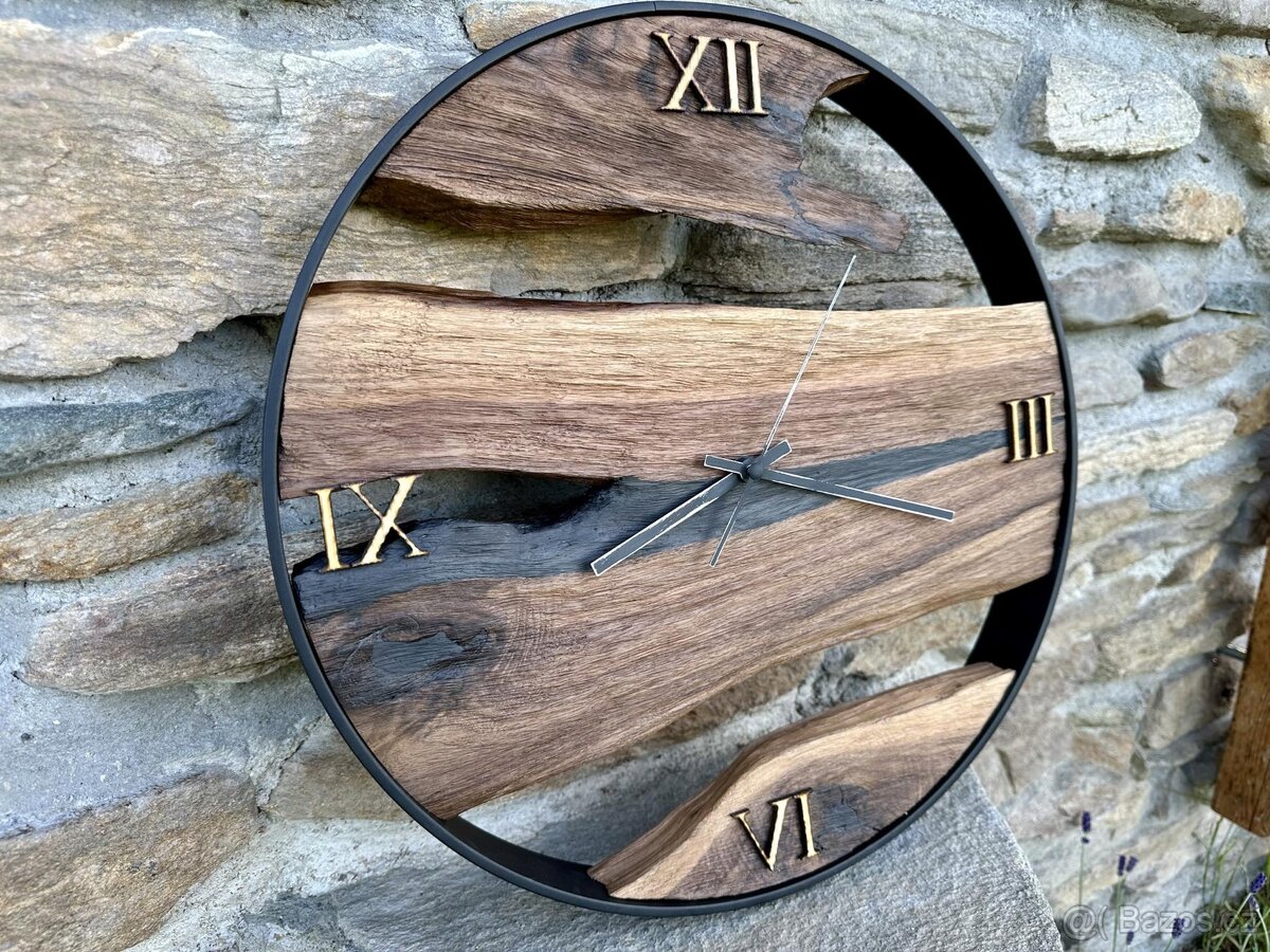 Hodiny z amerického dubu - 4