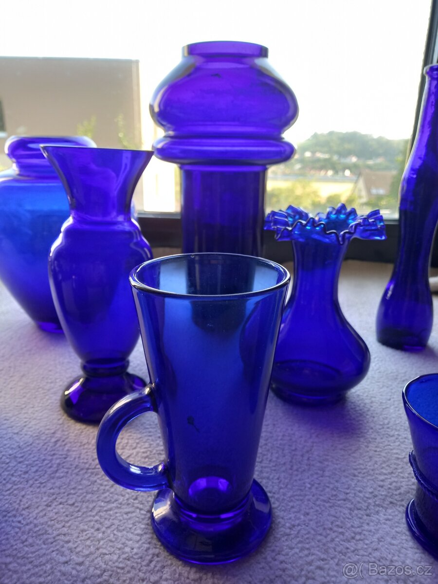 Modré sklo - 4