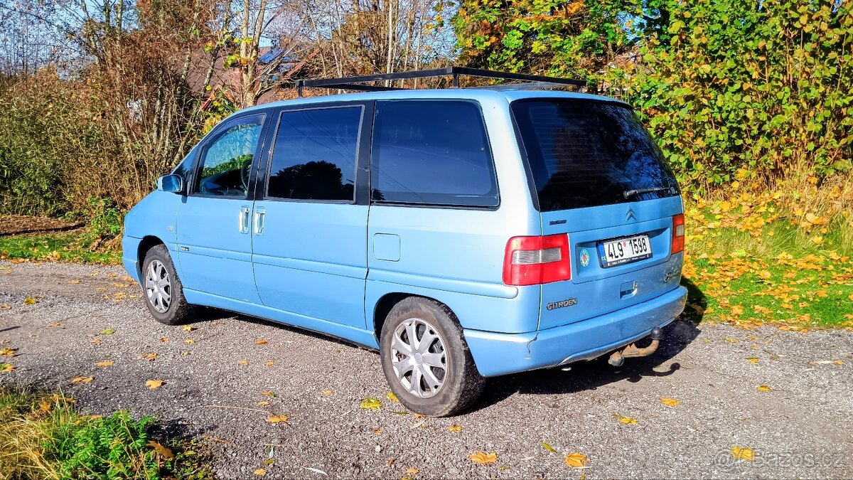 Evasion 2.0i 16V, 2x šoupačky, 7 míst k sezení - 4