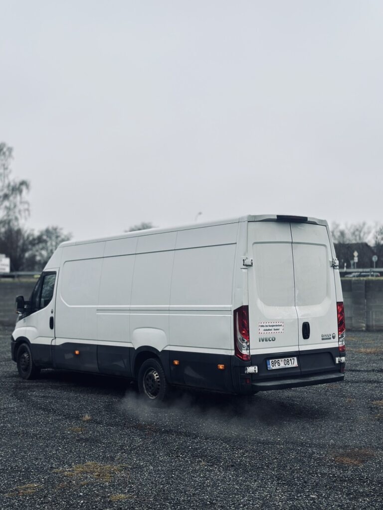 IVECO DAILY FURGON L4H2 2.3 dCi Hi-Matic 2018 - 4