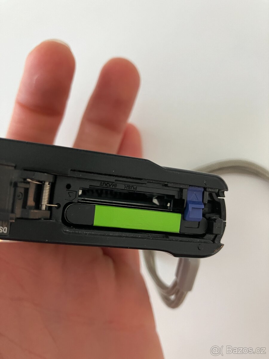 Sony CyberShot DSC-W800 - 4