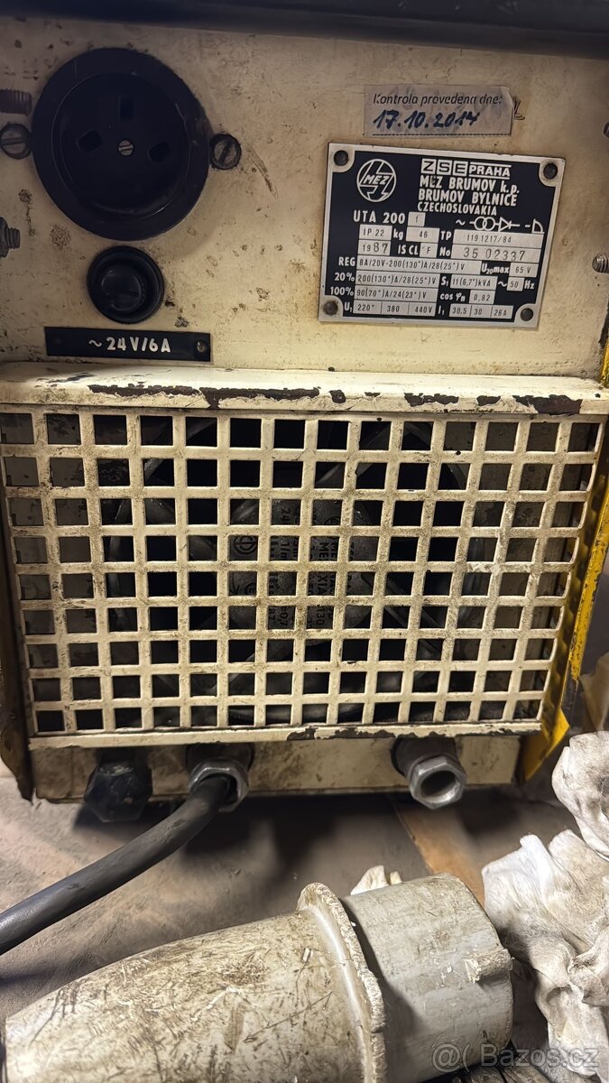 Svářečka UTA 200-1 (MEZ Brumov) - 4