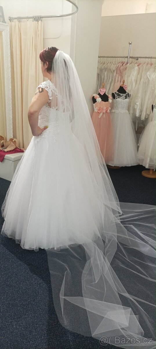 Prodám svatební šaty - 4
