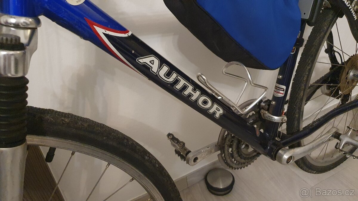 Trekové kolo AUTHOR - 4