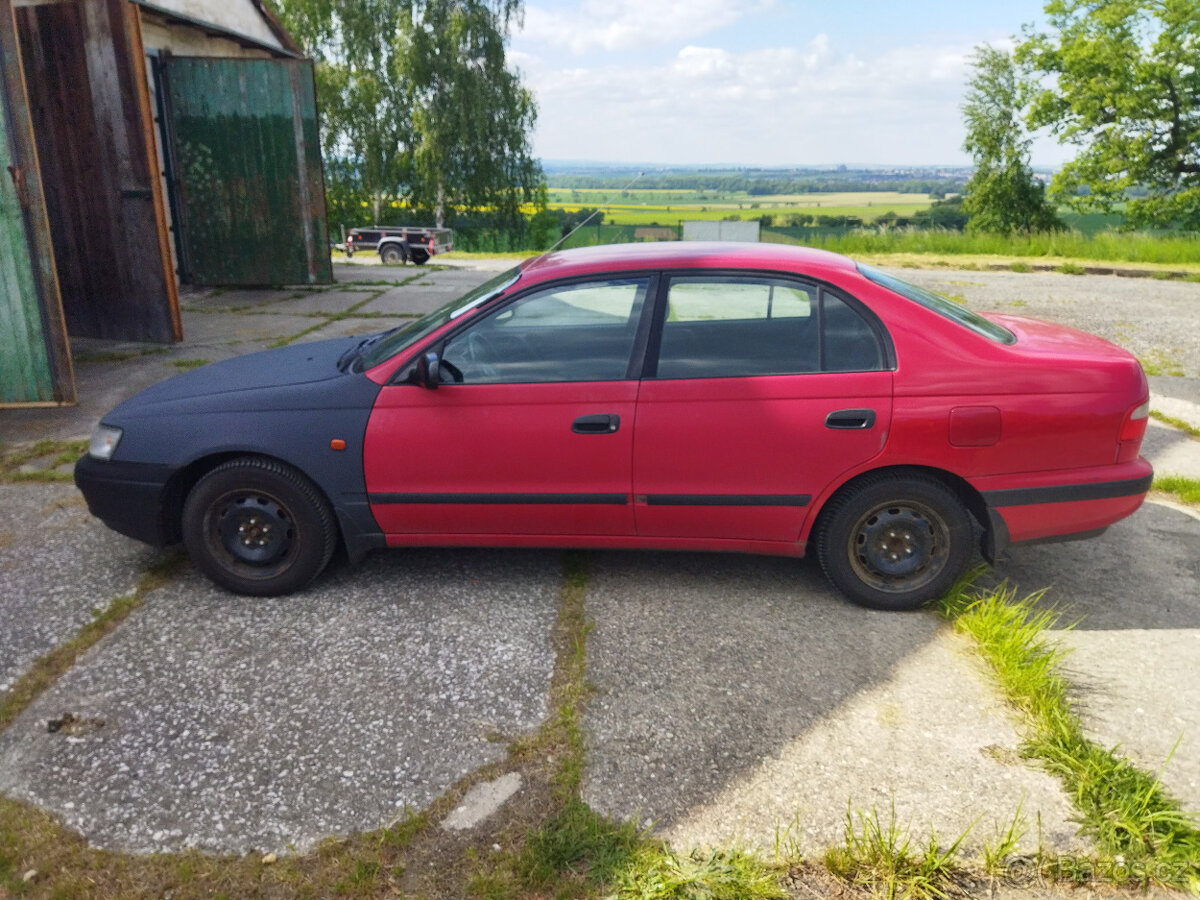 Carina e 1.6 16V - 4