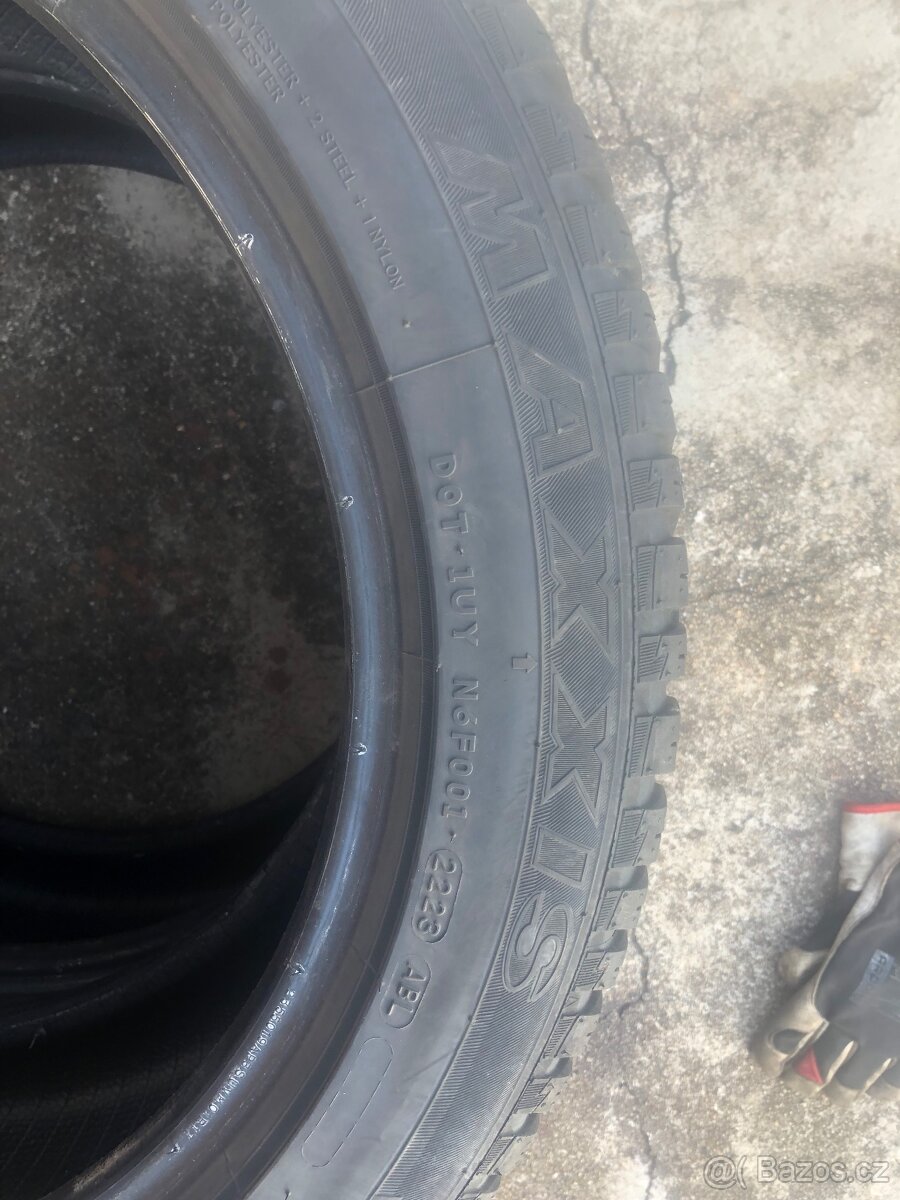 Zimní pneu 235/50/19 - 4