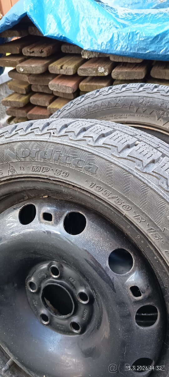 Pneu 195/50 R15 - 4