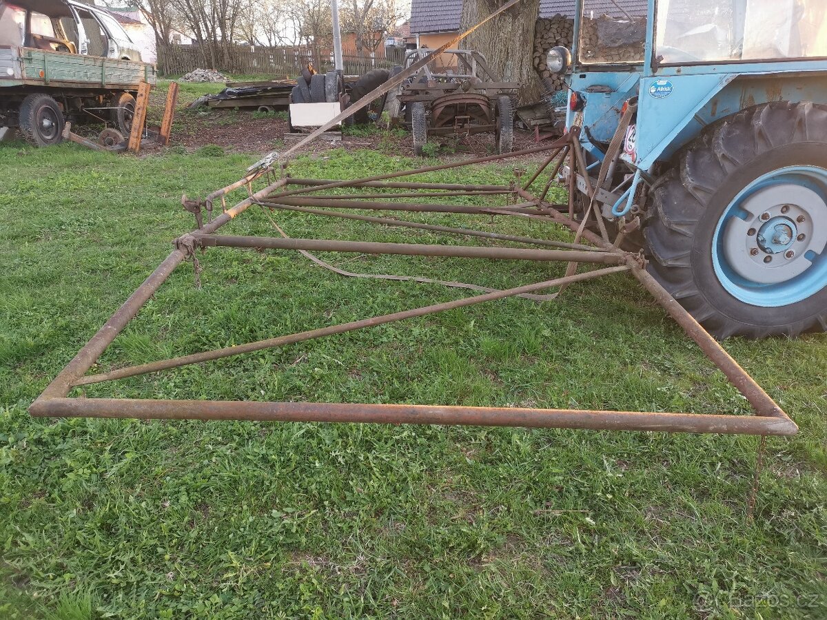 Rám na luční smyky, brány 5m - 4