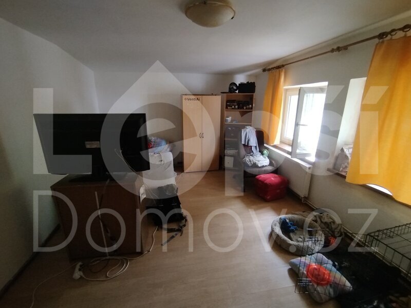 Prodej rodinného domu se dvěmi bytovými jednotkami 118 m2 - 4