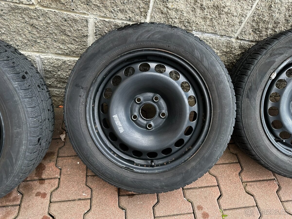 Kola VW 7J x 16H2, ET 45 s pneu NOKIAN - 4