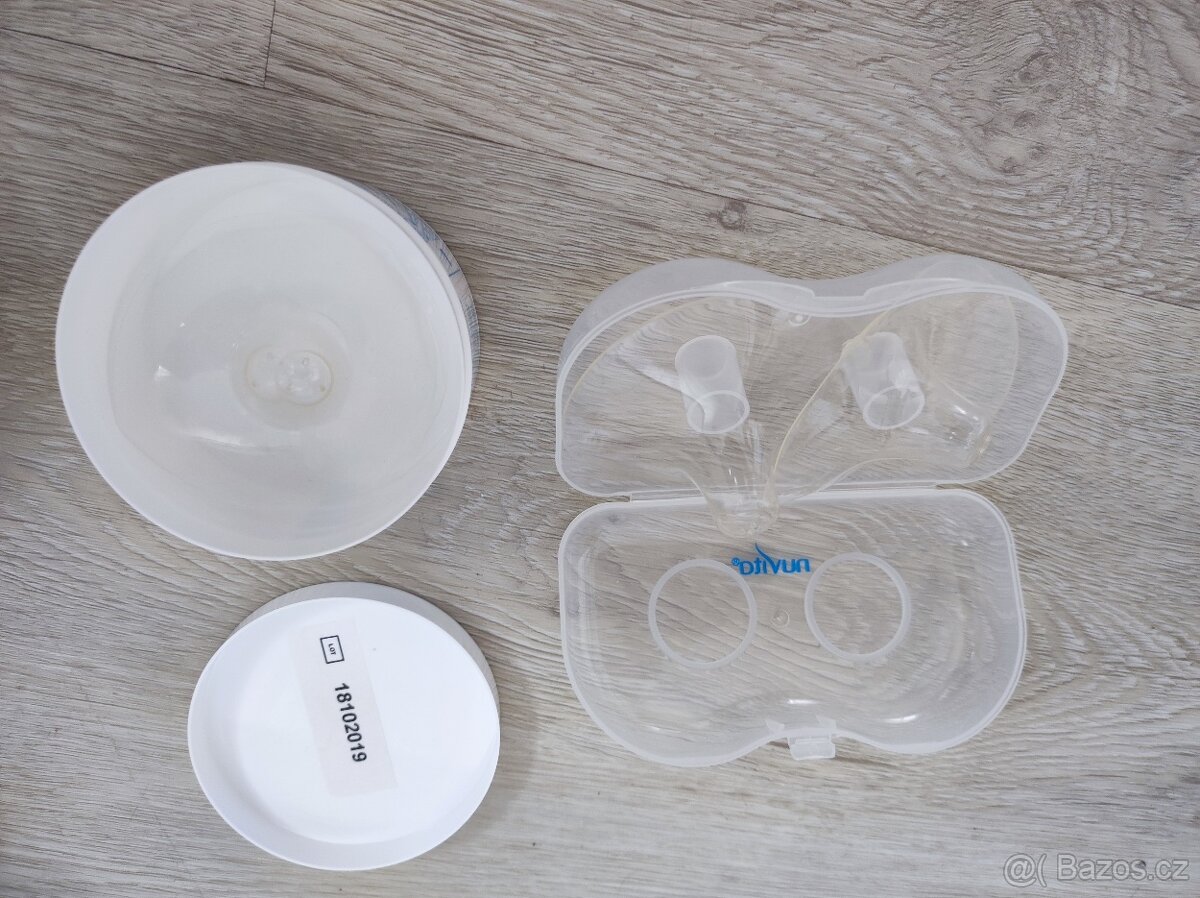 Elektrická odsávačka mléka Medela + další v ceně - 4