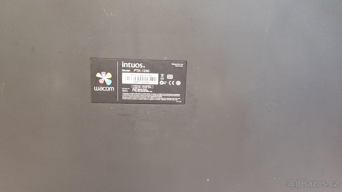 XL grafický tablet 22,6" Wacom Intuos 4 XL PTK-1240, 57,5cm - 4