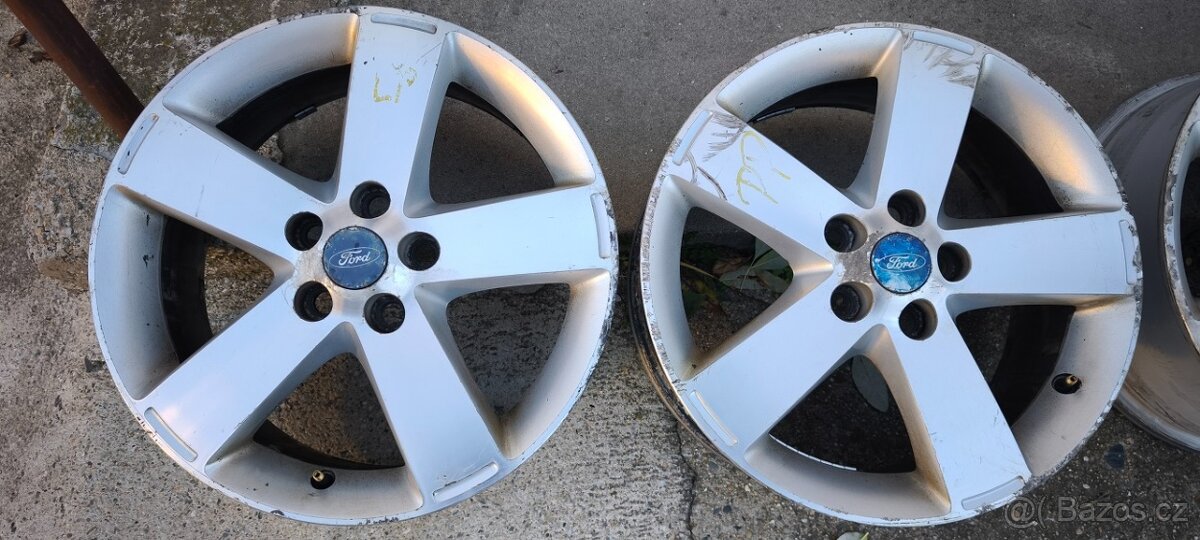 Sada orig.alu kol Ford S-Max 7Jx17H2ET55 5x108,nové ventilky - 4