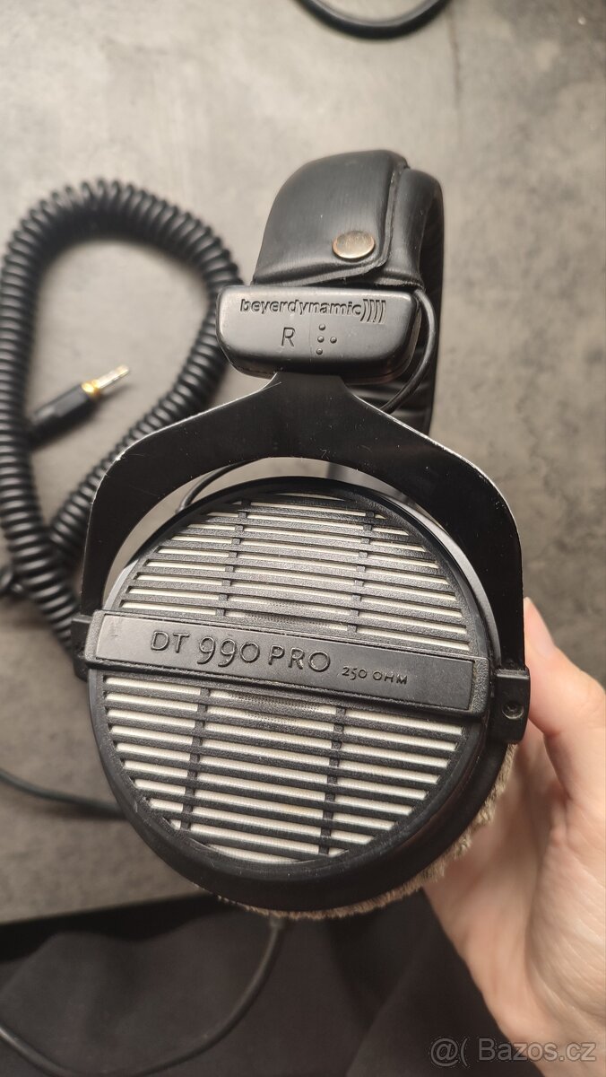 Sluchátka beyerdynamic DT 990 PRO 250 Ohm - 4