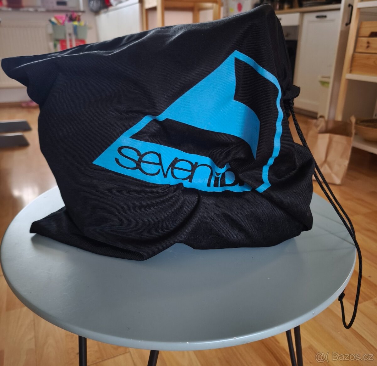 7idp m1 integrální MTB helma vel. M - 4