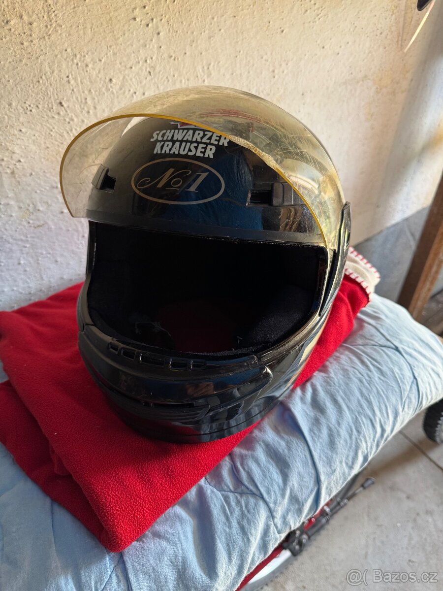 Přilba na motorku - 4