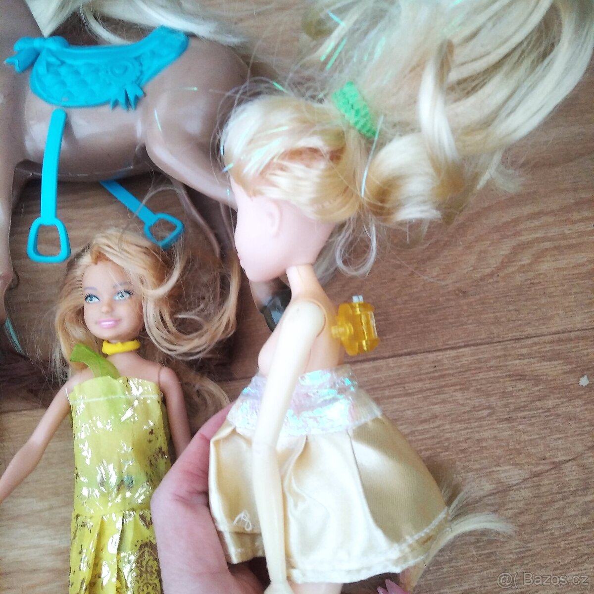 Směs panenek s koníkem - 4