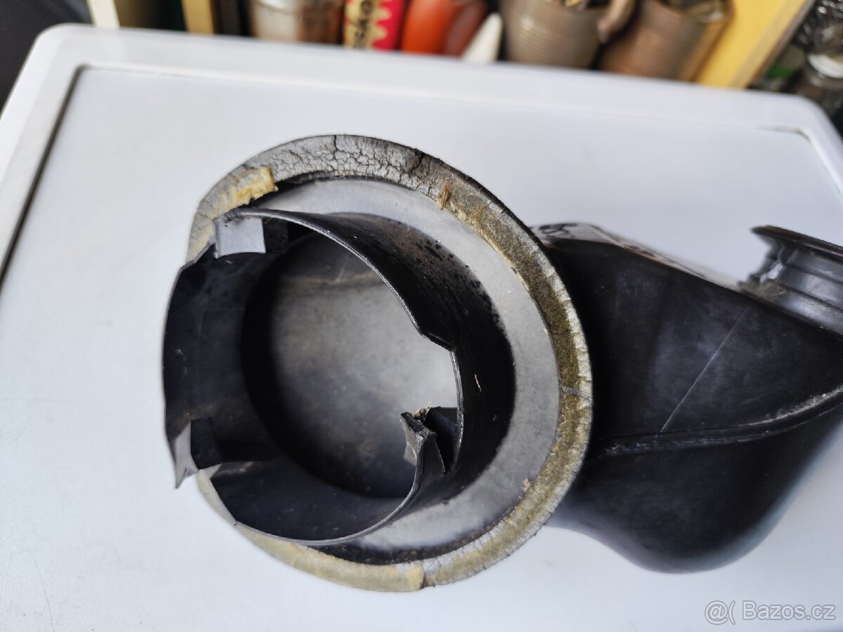 BMW E39 koleno topení - 4