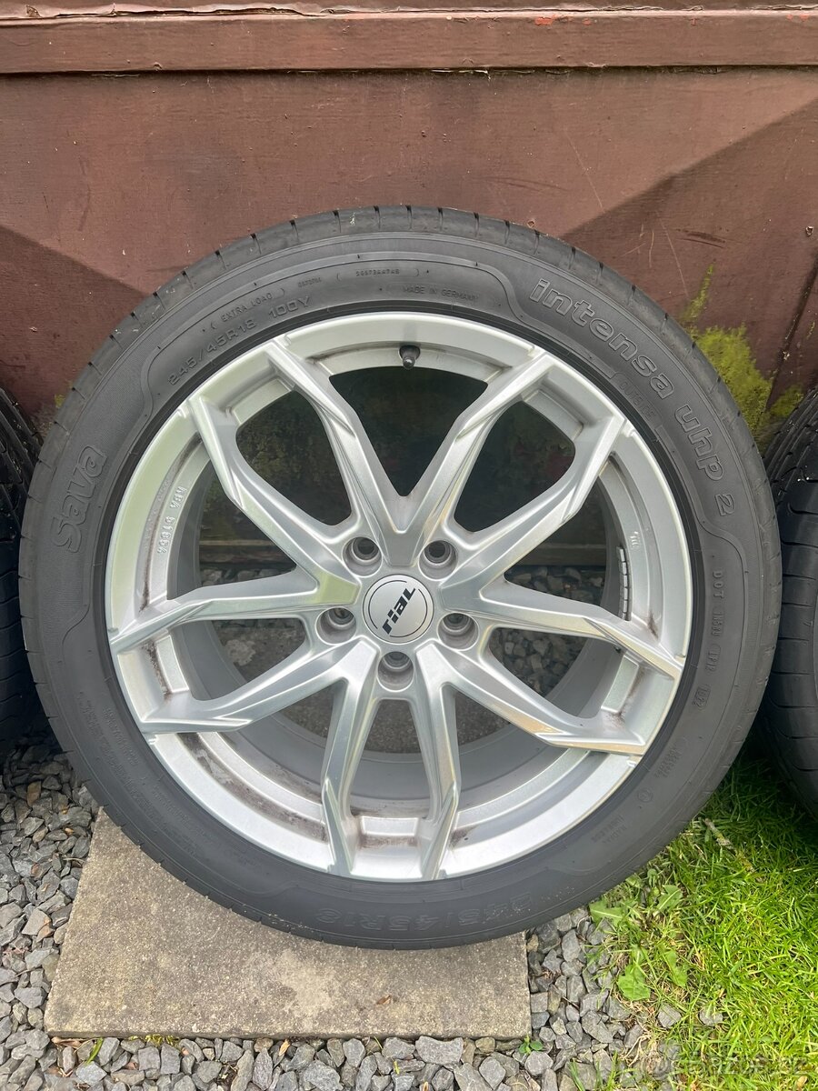 Letní sada kol Rial Lucca r18 245/45 - 4