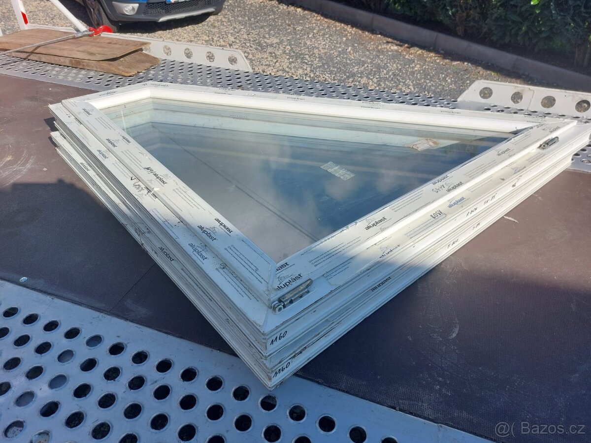 Plastova štitova okna-nova - 4