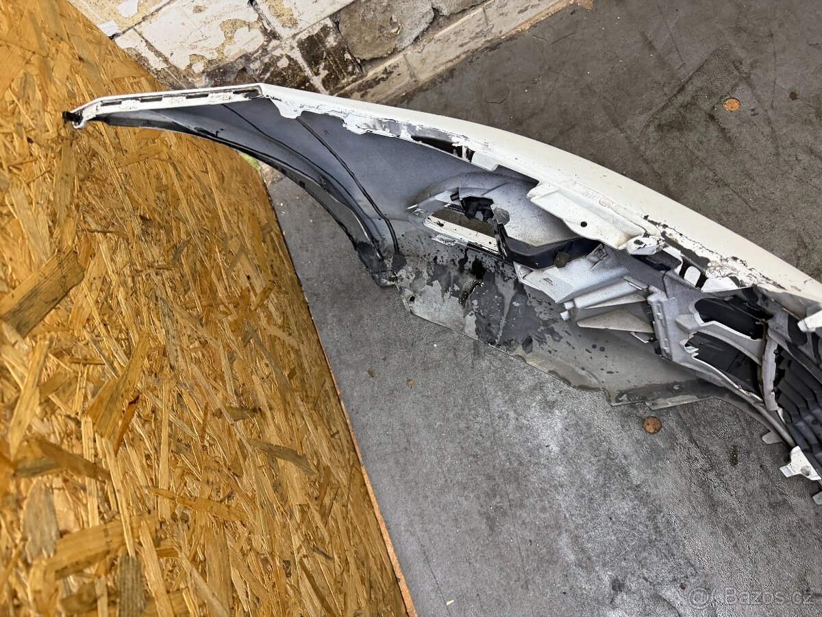 Predni naraznik Vw Scirocco 2008 - 4